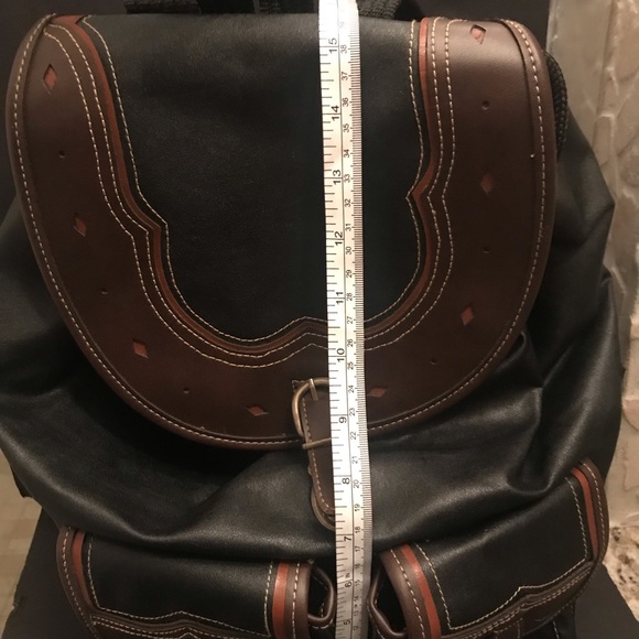 Outdoor Backpack - Picture 14 of 15